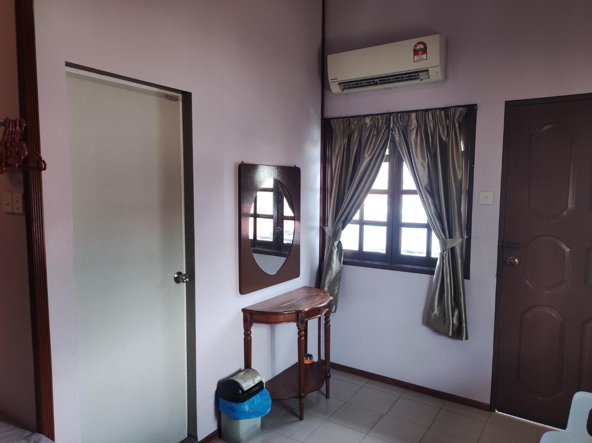 Horizon Inn Kampung Teluk Nipah Luaran gambar