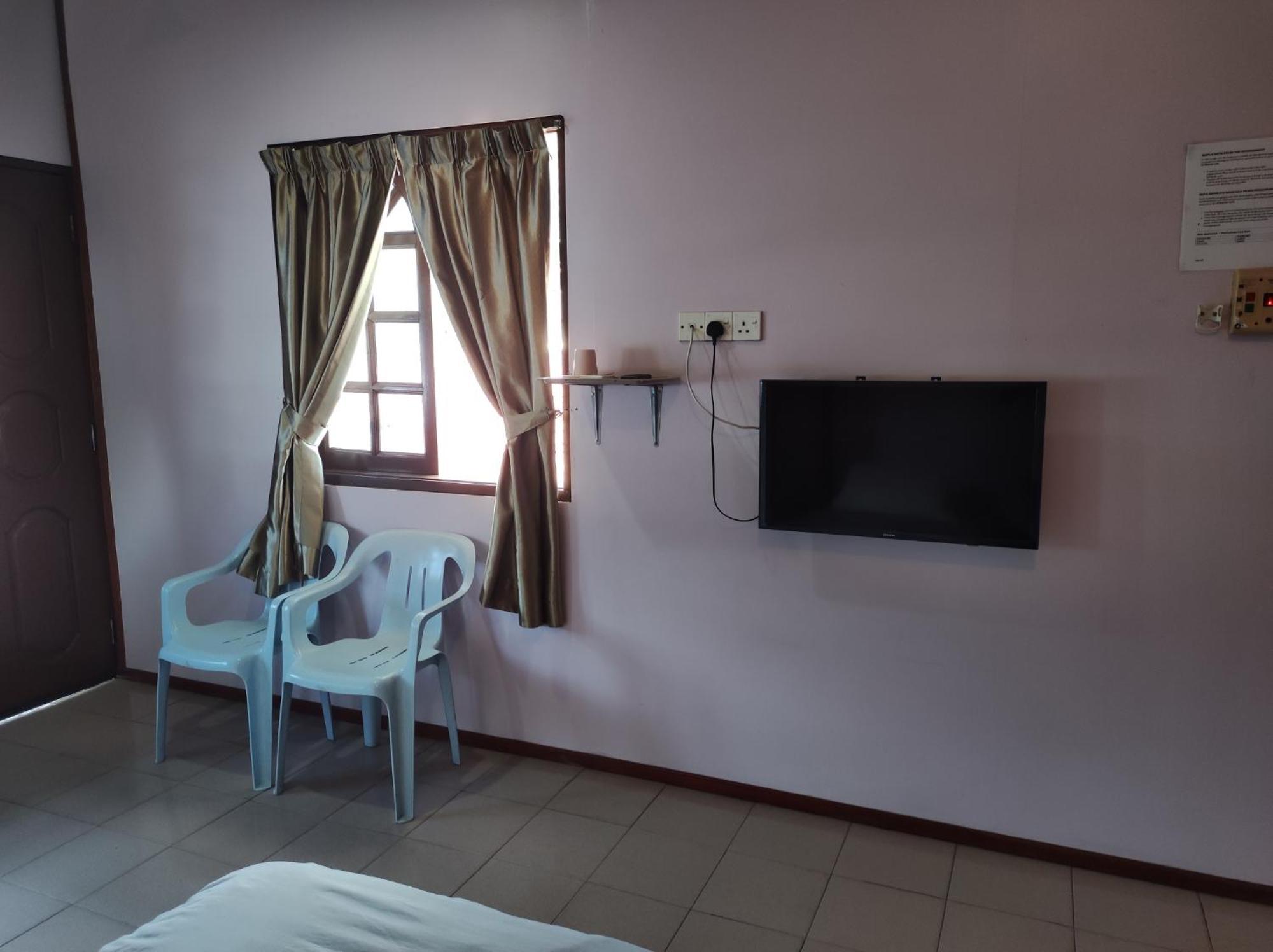 Horizon Inn Kampung Teluk Nipah Luaran gambar