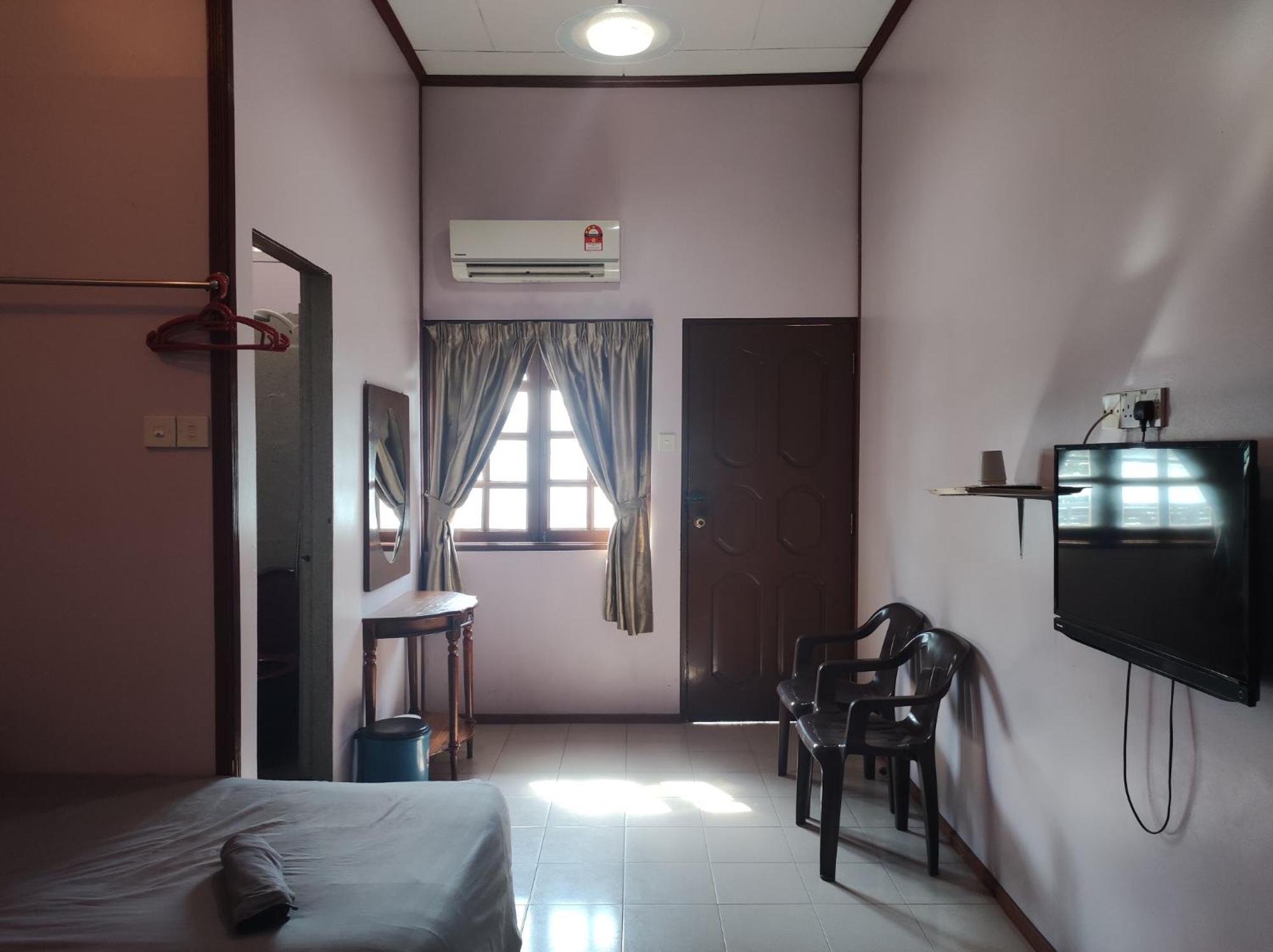 Horizon Inn Kampung Teluk Nipah Luaran gambar